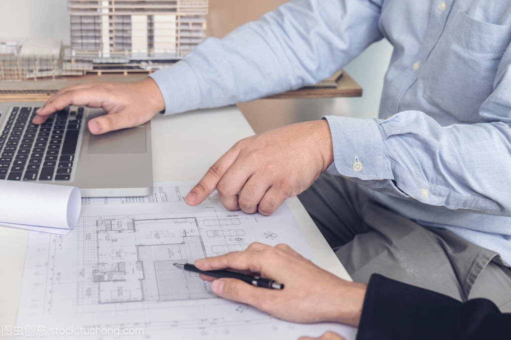 建設(shè)工程中的設(shè)計(jì)與創(chuàng)造力 工程與建筑師的協(xié)同交響